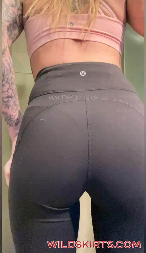 O0live / authentic_olive / o0live nude OnlyFans leaked video #45