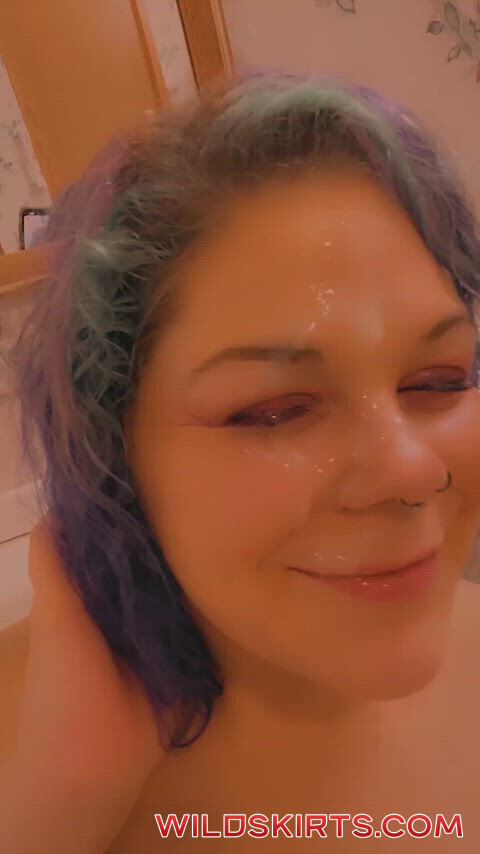 Kindlenark / autumnsnow21 / kindlenark / stickynerdymilf / kindlenarkstickynerdywife nude OnlyFans, Instagram leaked video #40