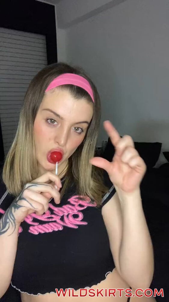 Badlola666 / badlola666 / blondedoll nude OnlyFans leaked video #1