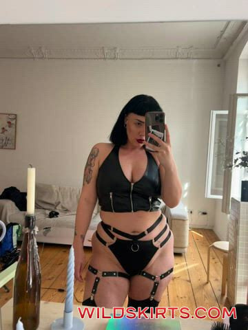 bettybrat / bettybrat / _bettybrat_?igshid=ymmymta2m2y= nude OnlyFans, Instagram leaked video #8