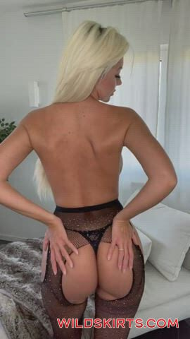 Crystal White 💎 / crystalxwhite / crystalwhite nude OnlyFans leaked video #21