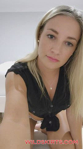 Petite Aussie MILF / ellymaebaker / ellyfans69 / petite-goddess69 nude OnlyFans, Instagram leaked video #20