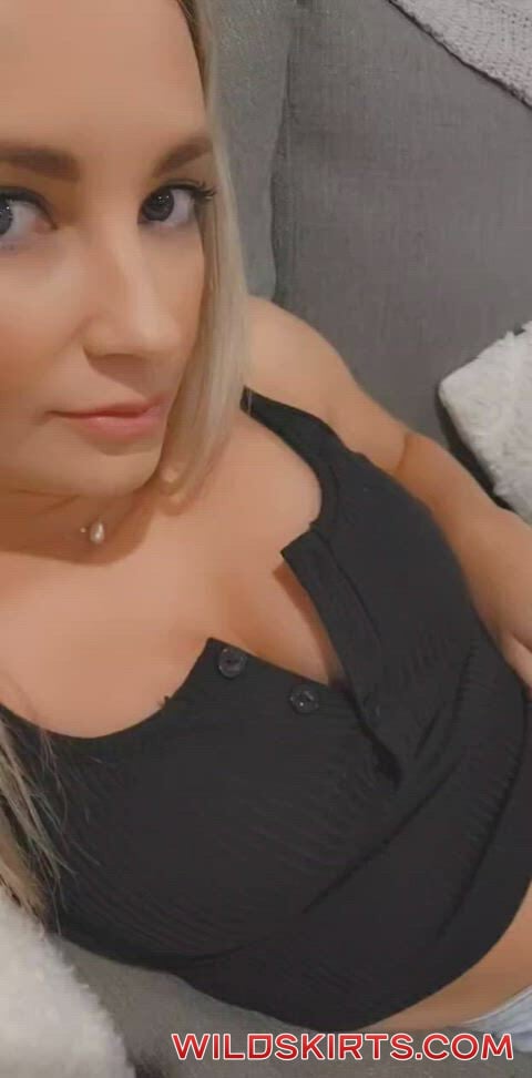 Petite Aussie MILF / ellymaebaker / ellyfans69 / petite-goddess69 nude OnlyFans, Instagram leaked video #24