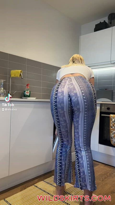 elsathorafree / elsa.thora / elsathorafree nude OnlyFans, Instagram leaked video #297