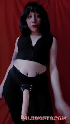 👑 Winona 👑 / mistresswinona / her6black6wings6 / winonita nude OnlyFans leaked video #71