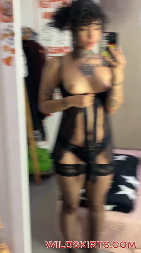 Momoiroiro / irooochan / momoiroiro / irooochan.manyvids.com nude OnlyFans leaked video #7