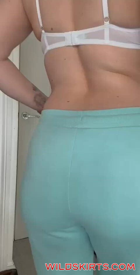 lucyscreamypeach / juicylucybaker / lucyscreamypeach / lucyssweetpeach nude OnlyFans leaked video #32