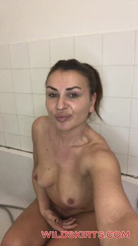 juliehot / julie_hotmom / juliehot nude OnlyFans leaked video #40