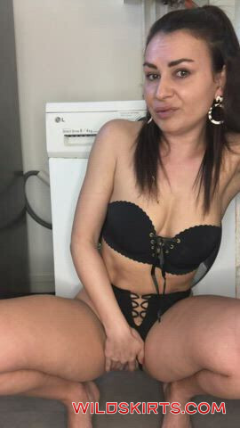 juliehot / julie_hotmom / juliehot nude OnlyFans leaked video #29