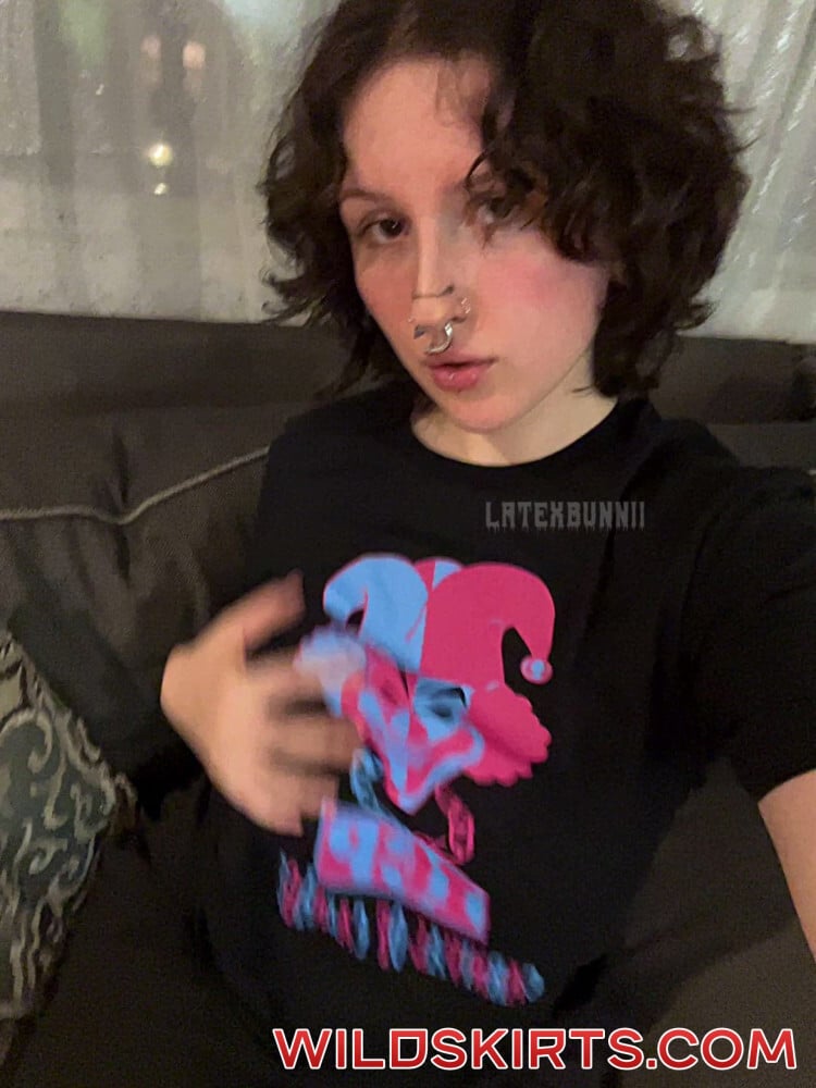 Latexbunnii / latexbunnii nude OnlyFans leaked video #83