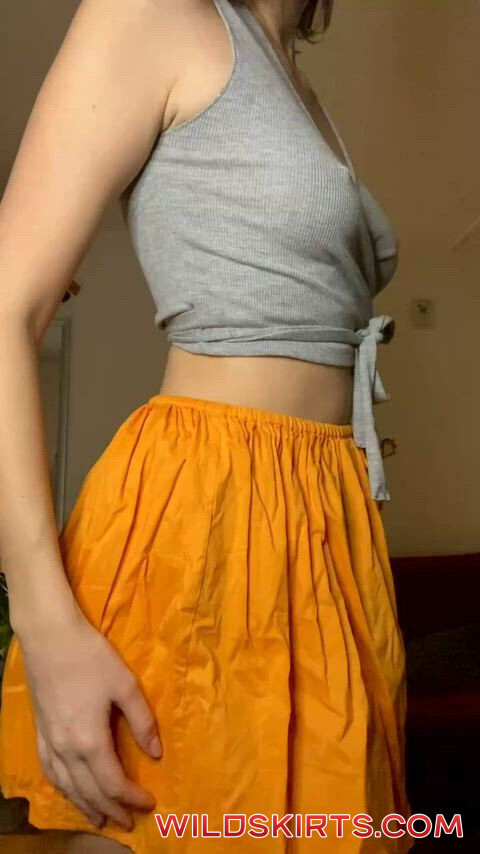 Https://onlyfans.com/linda-2002 / linda-2002 / youngstudent nude OnlyFans leaked photo #4