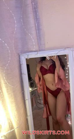 Mawt / mawtszn / emilygholam / qtmawt?s=21&t=j7liycwlk5vh9tcognvhcg / qtmawt?igshid=zjc2ztc4nzk= nude OnlyFans, Instagram leaked photo #11