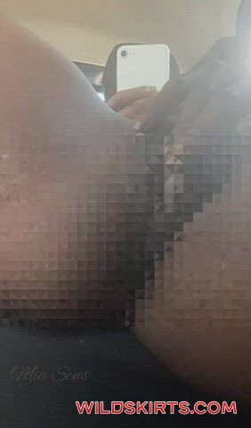 Missmiasens nude leaked photo #3