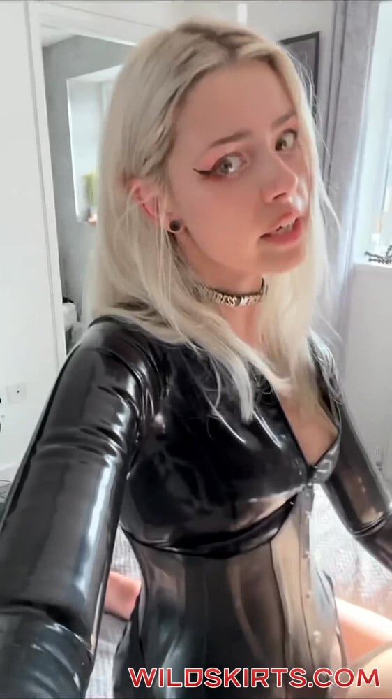 Mistress / Princess Enola / mistressmercyxox nude OnlyFans leaked video #732