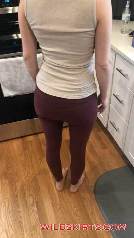 MILFNEXTDOOR33 / momnextdoor33 / milfnextdoor33 nude OnlyFans leaked photo #17