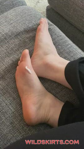 myporcelaintoes / myporcelaintoes nude OnlyFans leaked video #30