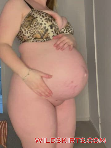 pregmummy / pregnanthotwife8 / pregmummy nude OnlyFans leaked photo #3