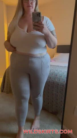 Queenbbw00 / queenbbw00 / lovingadventures nude OnlyFans leaked video #68