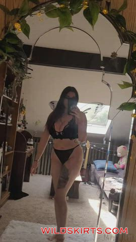 ravenlylith / formerly bigtiddygothwifeaa / newmoonrave / ravenlylith nude OnlyFans, Instagram leaked video #71