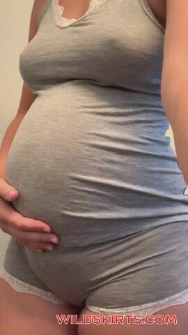 Preggosmashme / smashme22 / preggosmashme nude OnlyFans leaked photo #6