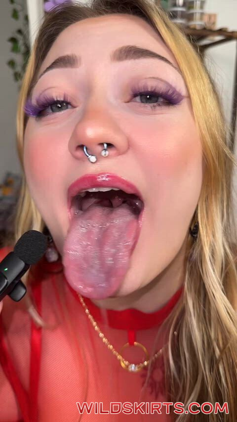 strawberrykween / strawberrykween / strawberryqueen nude OnlyFans, Instagram leaked video #3