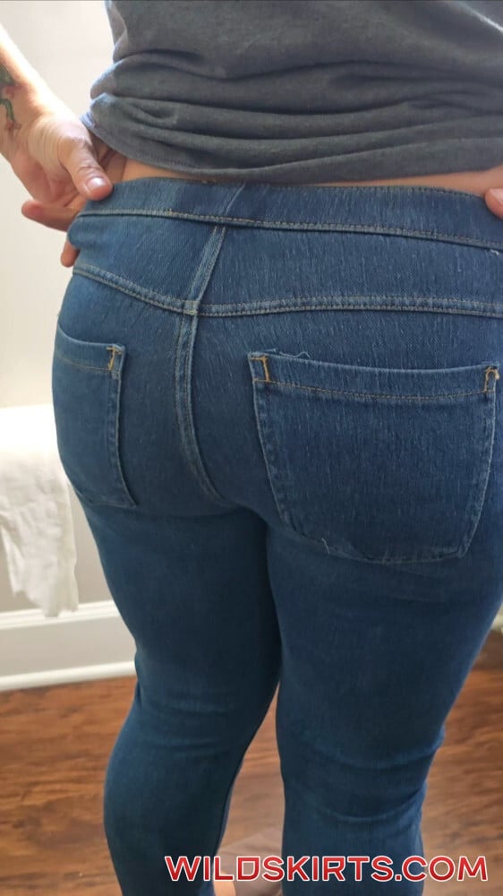 casualcpl3 / thicccthighs69 / casualcpl3 nude OnlyFans leaked video #5