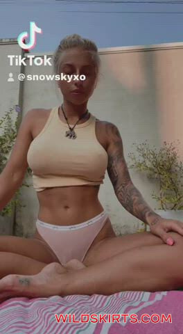 Snowgonewild / snowgolow / thiskindasnow nude OnlyFans, Instagram leaked video #56