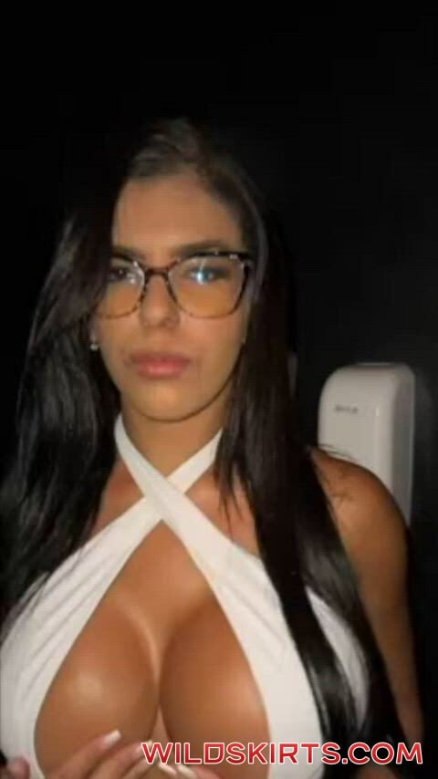 queenvictoria / vicsouza / queenvictoria nude OnlyFans leaked video #219