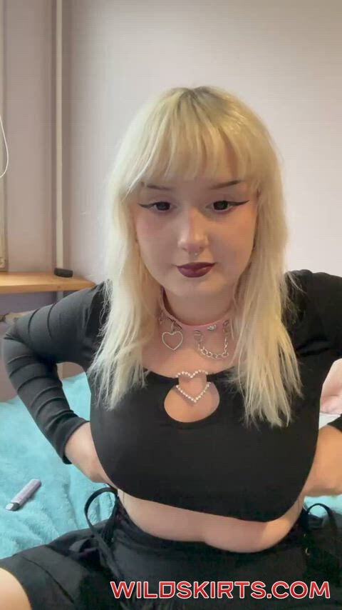 misaxoxo / yuumi_slvt / misaxoxo / misax.oxo nude OnlyFans leaked video #37