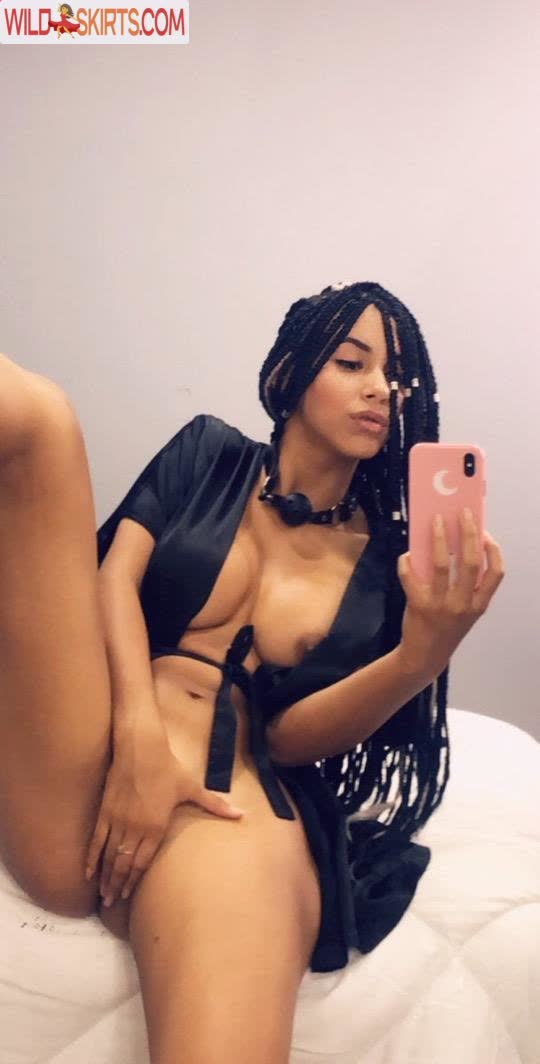 Dahyn / dahyn11 / dahyn1xoficial nude OnlyFans, Instagram leaked photo #11