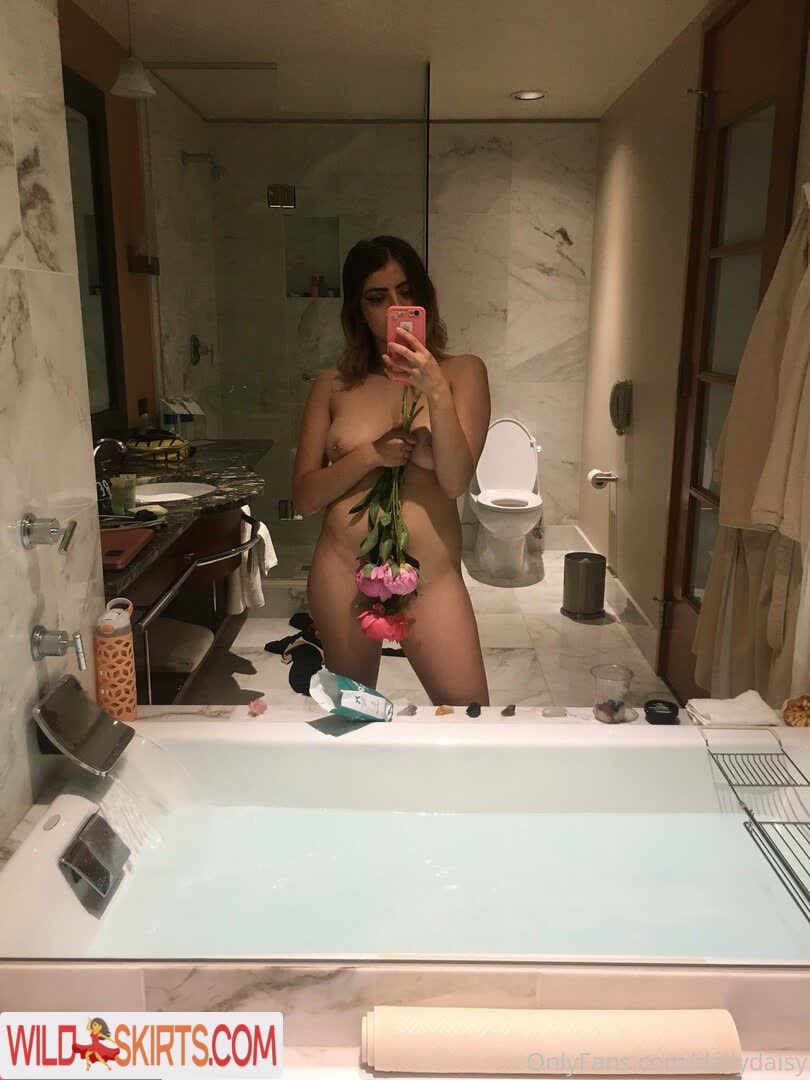 Dailydaisy nude leaked photo #24