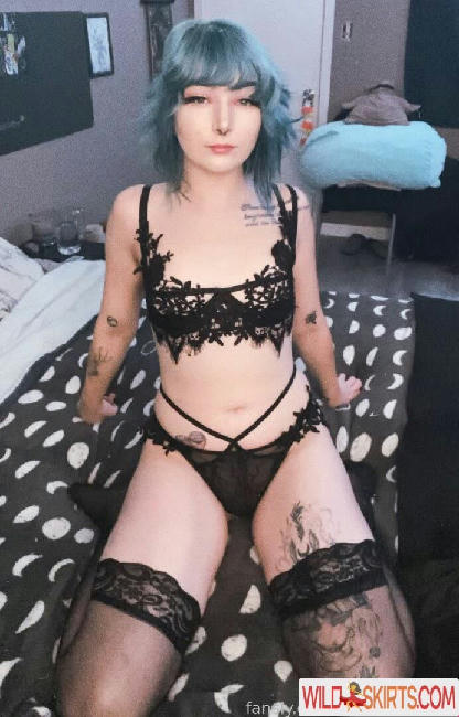 Daintycravings / chaoticneutral.catgirl nude Instagram leaked photo #7