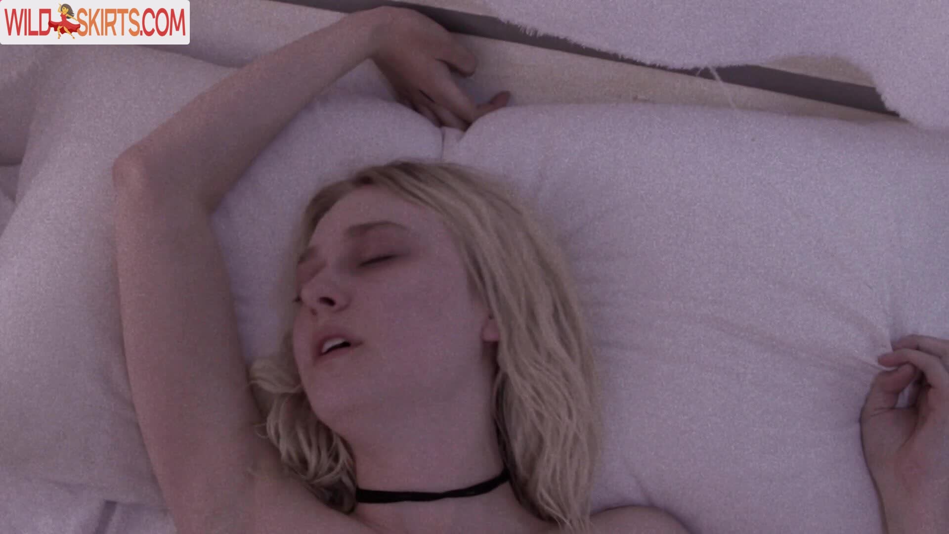 Dakota Fanning nude leaked photo #182