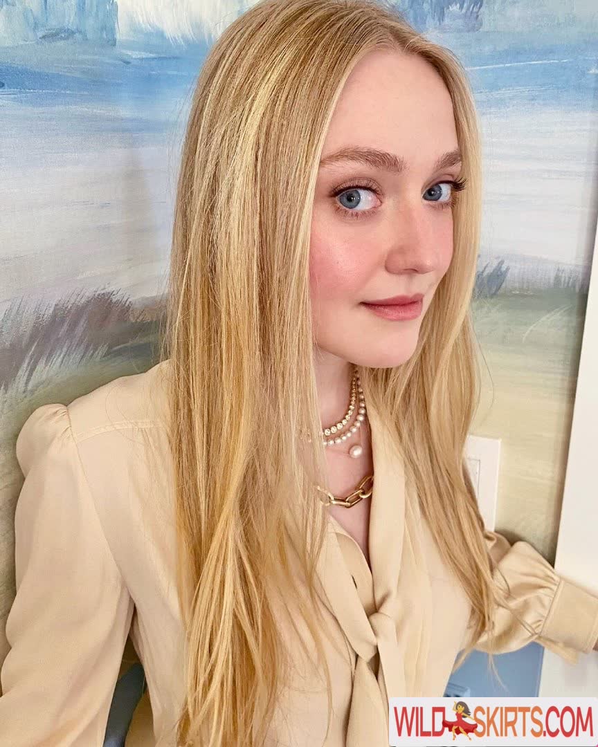 Dakota Fanning / dakotafanning nude Instagram leaked photo #3