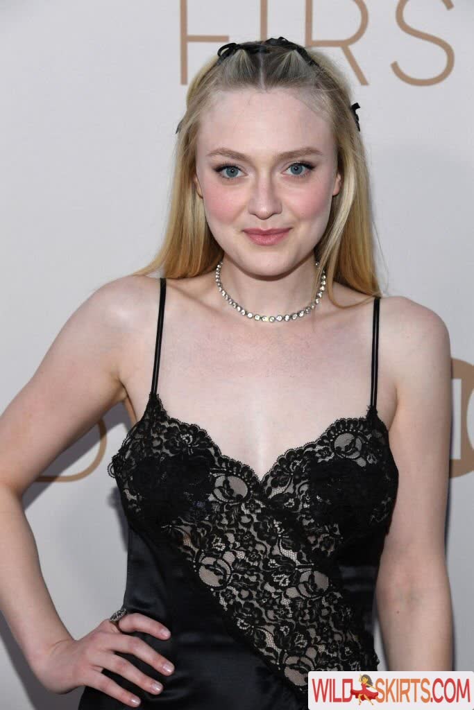 Dakota Fanning / dakotafanning nude Instagram leaked photo #3