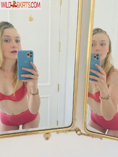 Dakota Fanning / dakotafanning nude Instagram leaked photo #178