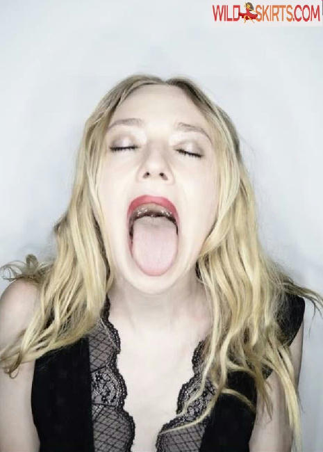 Dakota Fanning / dakotafanning nude Instagram leaked photo #155