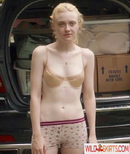 Dakota Fanning / dakotafanning nude Instagram leaked photo #222