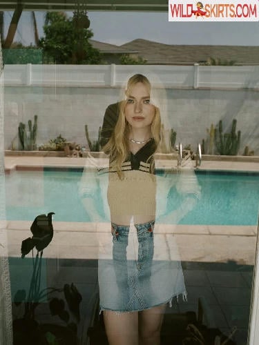 Dakota Fanning / dakotafanning nude Instagram leaked photo #52