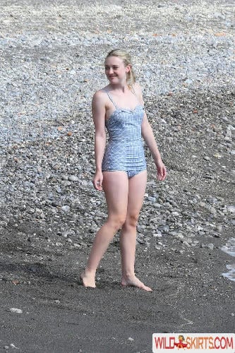 Dakota Fanning / dakotafanning nude Instagram leaked photo #78