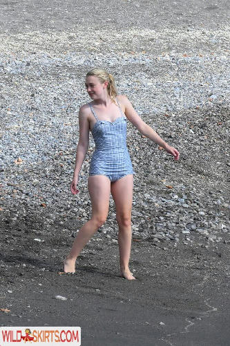 Dakota Fanning / dakotafanning nude Instagram leaked photo #99