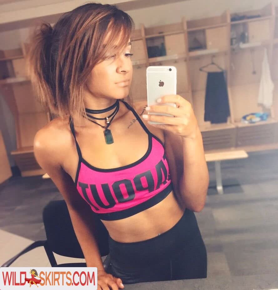 Dakota Kai nude leaked photo #22