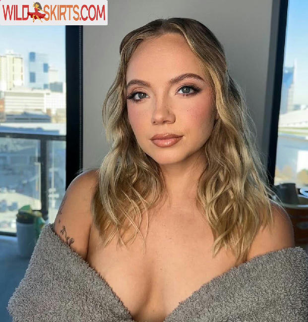 Danielle Bradbery / daniellebradbery / southdakotahottie nude OnlyFans, Instagram leaked photo #12