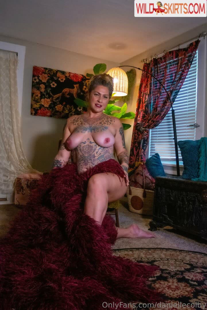 Danielle Colby / DanielleColby / daniellecolbyamericanpicker nude OnlyFans, Patreon, Instagram leaked photo #5