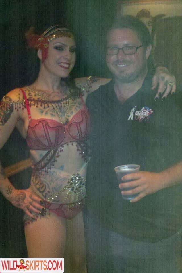 Danielle Colby nude leaked photo #657