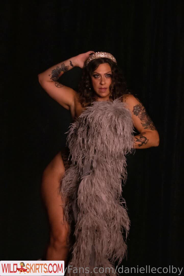 Danielle Colby / DanielleColby / daniellecolbyamericanpicker nude OnlyFans, Patreon, Instagram leaked photo #15