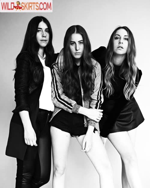 Danielle Haim / daniellehaim nude Instagram leaked photo #10