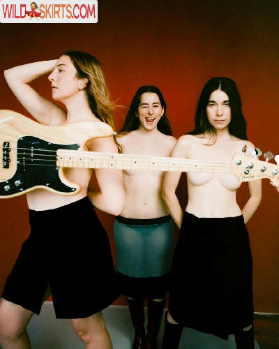 Danielle Haim / daniellehaim nude Instagram leaked photo #11