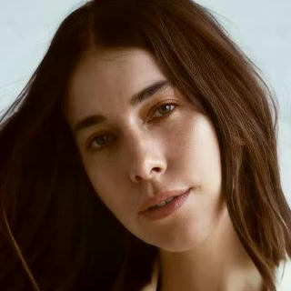 Danielle Haim avatar