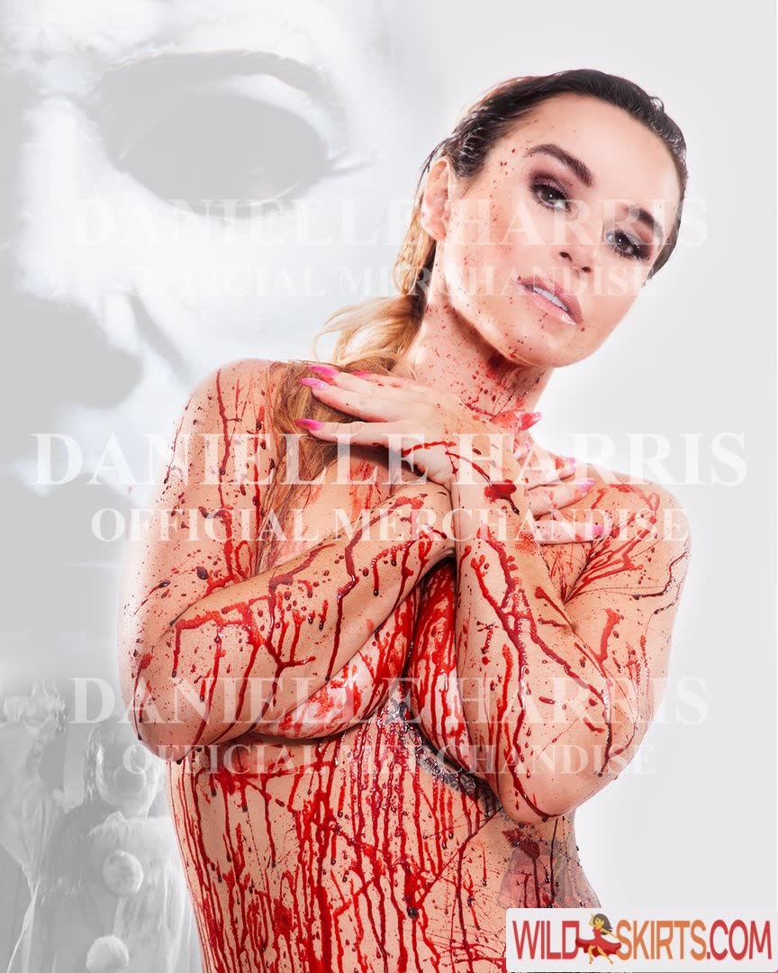 Danielle Harris / halloweengal nude leaked photo